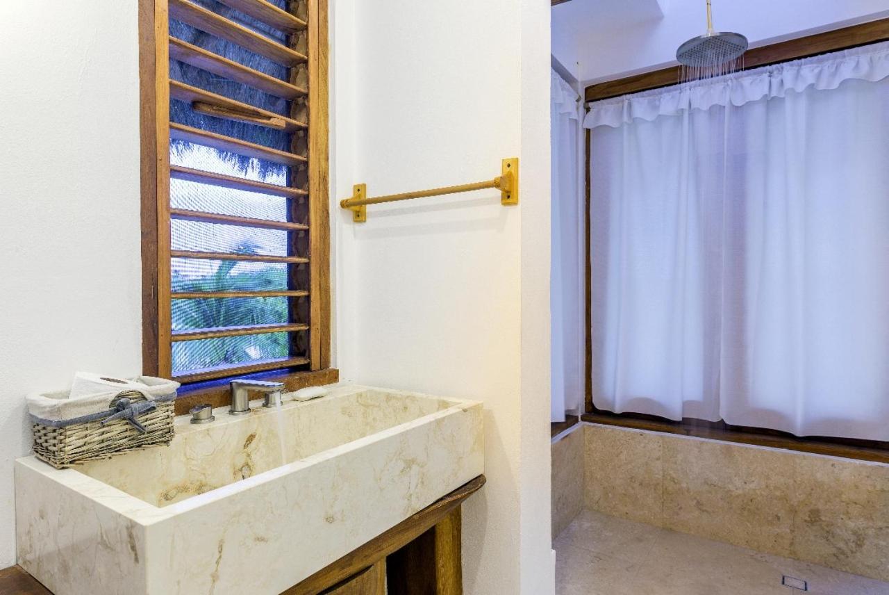 Dk Luxury Ocean Front Villa - Adults Only Isla Holbox Exteriör bild